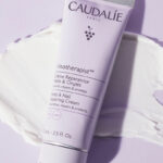 Caudalie Vinotherapist Hand and Nail Care Cream 75 Ml - Image 3